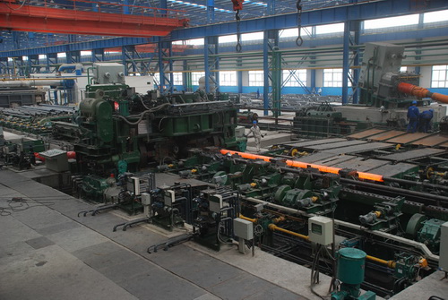 武汉无缝钢管厂家生产线